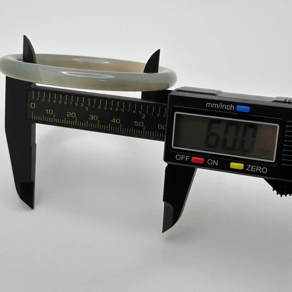 Agate Bangle - Picture 5 of 7